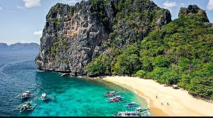Cathedral Cave, Philippines
